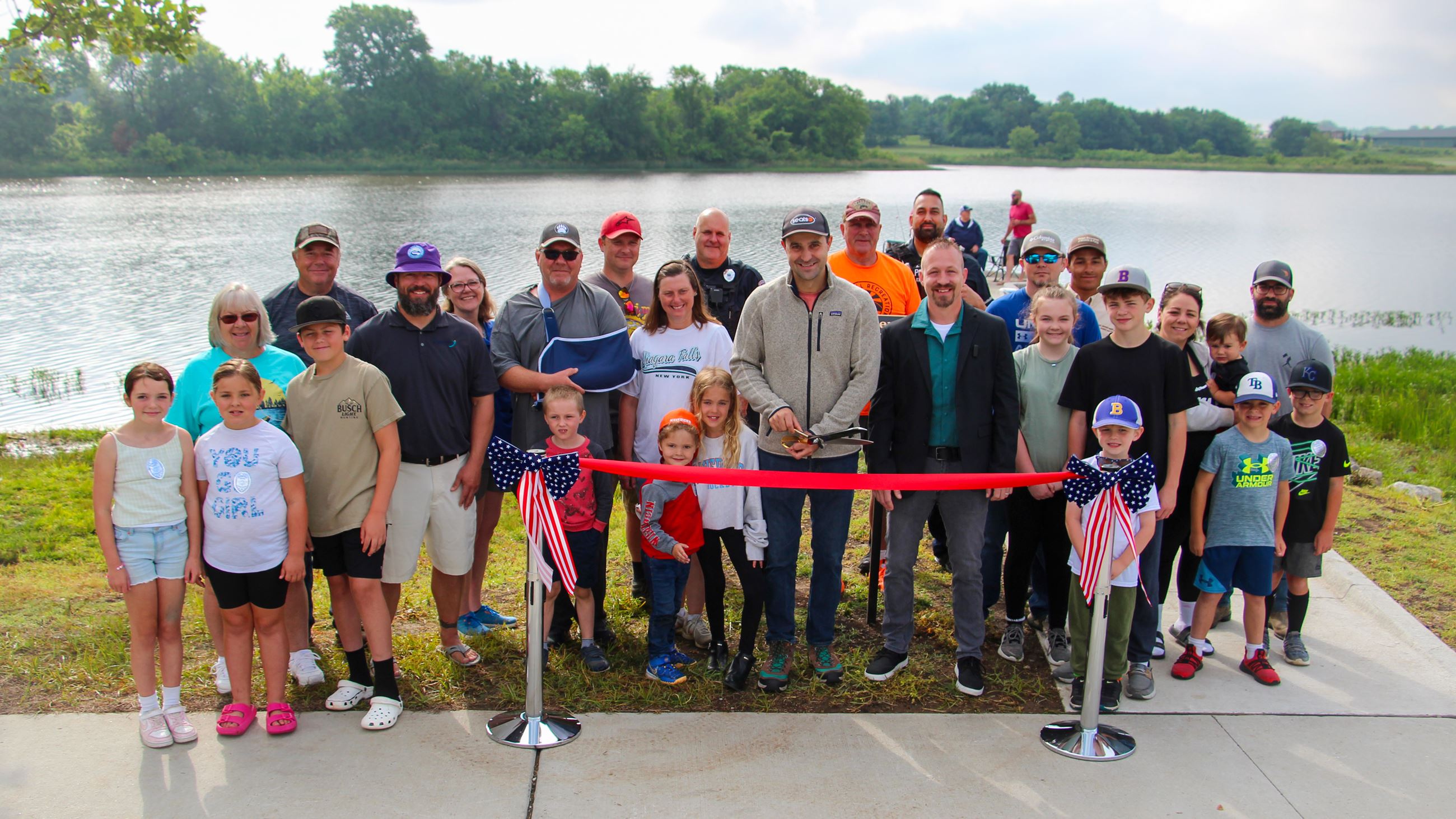 veterans memorial lake jetties ribbon cutting